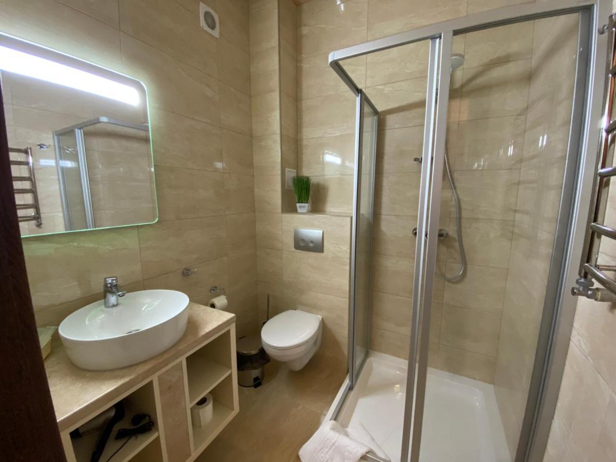 Кайзервальд Карпати Hotell Exteriör bild