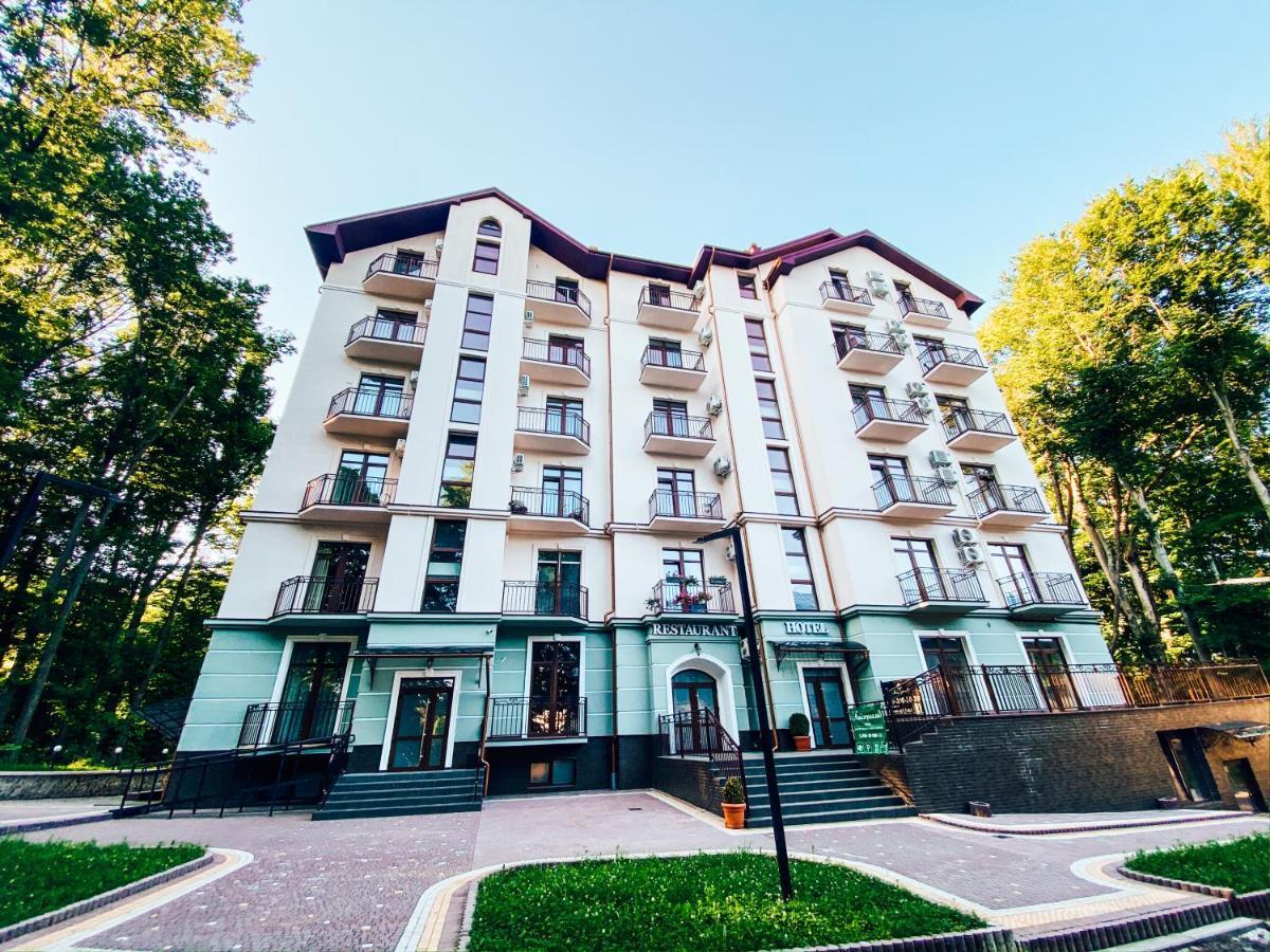 Кайзервальд Карпати Hotell Exteriör bild